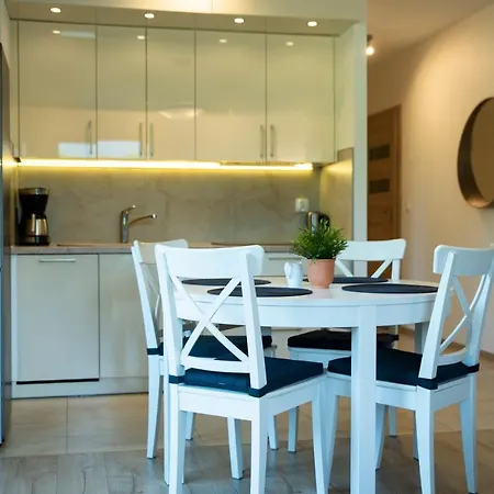 Family - W Dolinie Szczescia Apartamentowiec Bawaria 公寓 斯克拉斯卡波伦巴