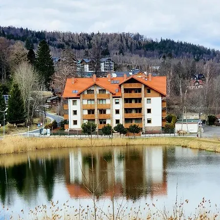 Апартаменты Family - W Dolinie Szczescia Apartamentowiec Bawaria Шклярска-Поремба
