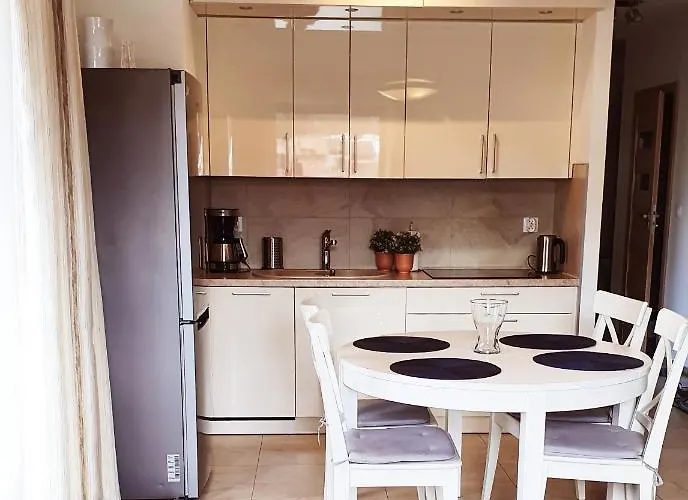 Family - W Dolinie Szczescia Apartamentowiec Bawaria Apartment *