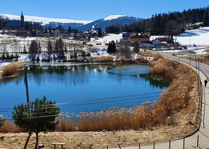 Apartment Family - W Dolinie Szczescia Apartamentowiec Bawaria *